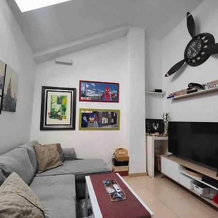 Apartamento Recien Reformado En Barajas Pueblo Мадрид Екстер'єр фото