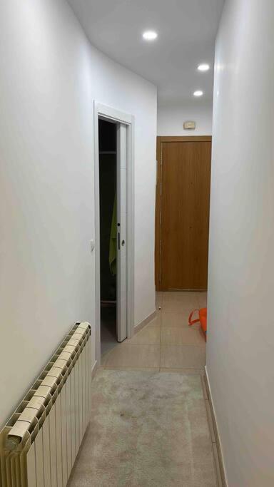 Apartamento Recien Reformado En Barajas Pueblo Мадрид Екстер'єр фото