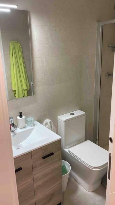 Apartamento Recien Reformado En Barajas Pueblo Мадрид Екстер'єр фото
