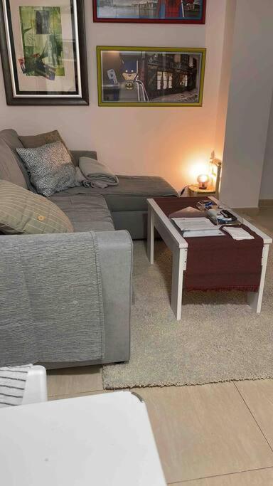 Apartamento Recien Reformado En Barajas Pueblo Мадрид Екстер'єр фото